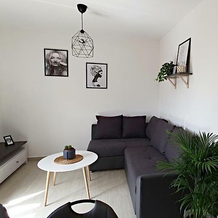 Apartment Luna Умаг Екстер'єр фото